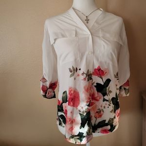 🌸 White Floral Calvin Klein Blouse 🌸